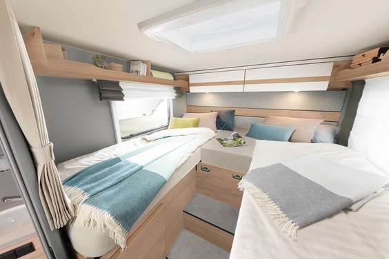 Große Kuschelwiese: Die komfortablen Einzelbetten können auch ganz leicht zu einem Doppelbett verbunden werden • T 7052 EB