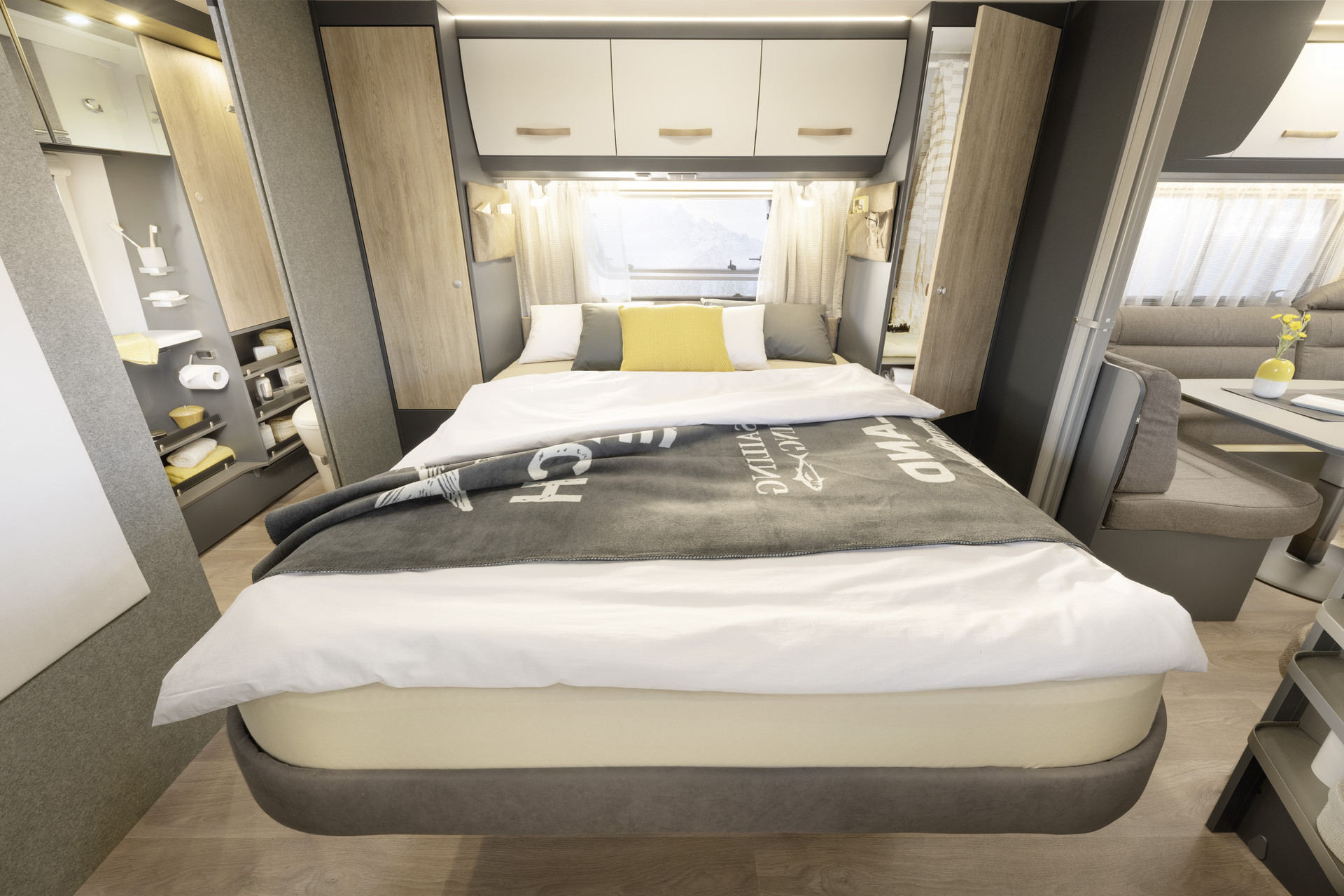 The spacious queen bed in the Beduin Scandinavia offers plenty of room for two • 690 BQT | Tarragona