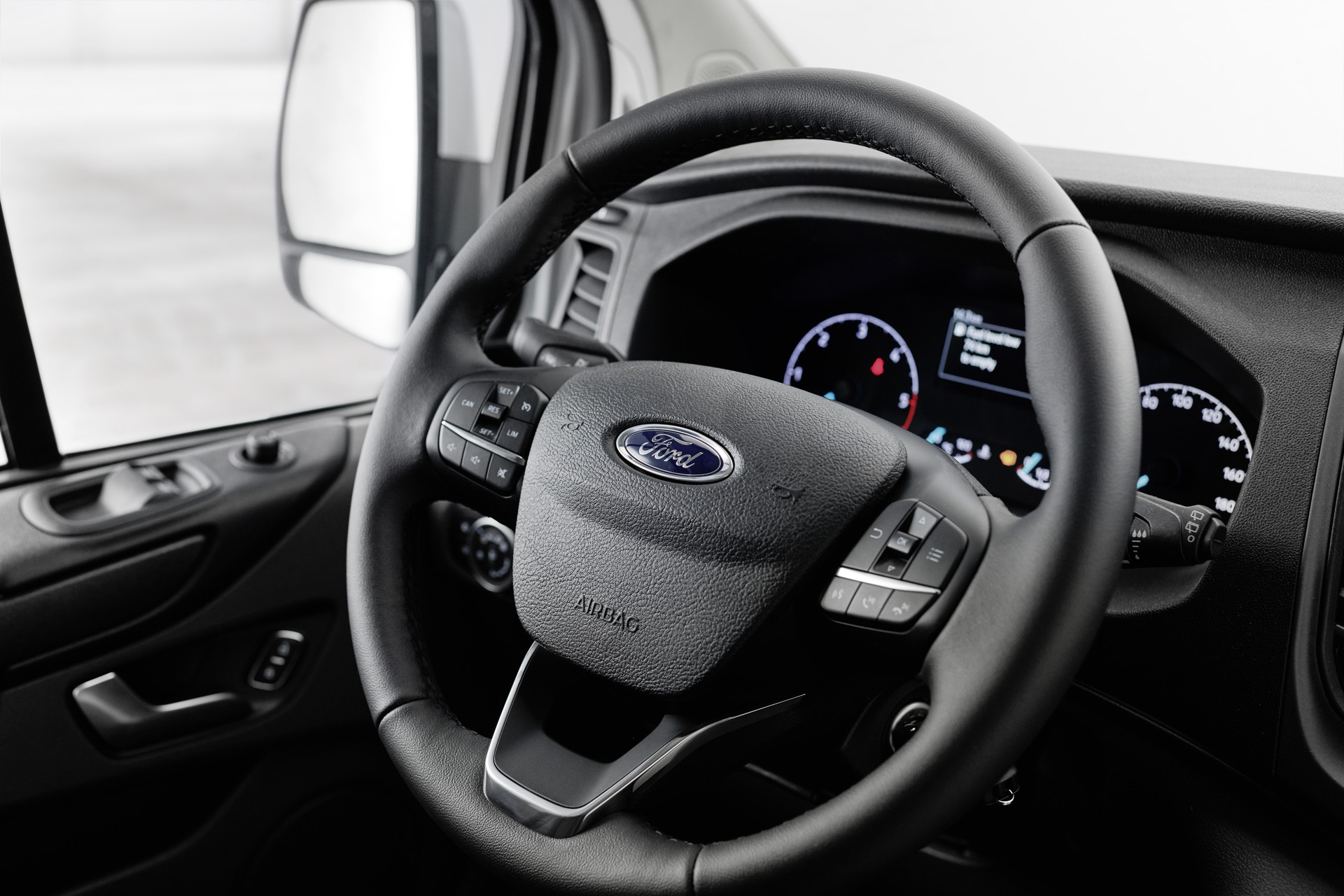 Integrated control panel and audio remote controls on the steering wheel, Lane Assist with Driver Alert and High Beam Assist, Emergency Brake Assist including emergency brake light, Hill Start Assist, Park Pilot System at front and rear.