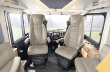Comfortable SKA hydraulic captain seats including seat ventilation and heating (option)