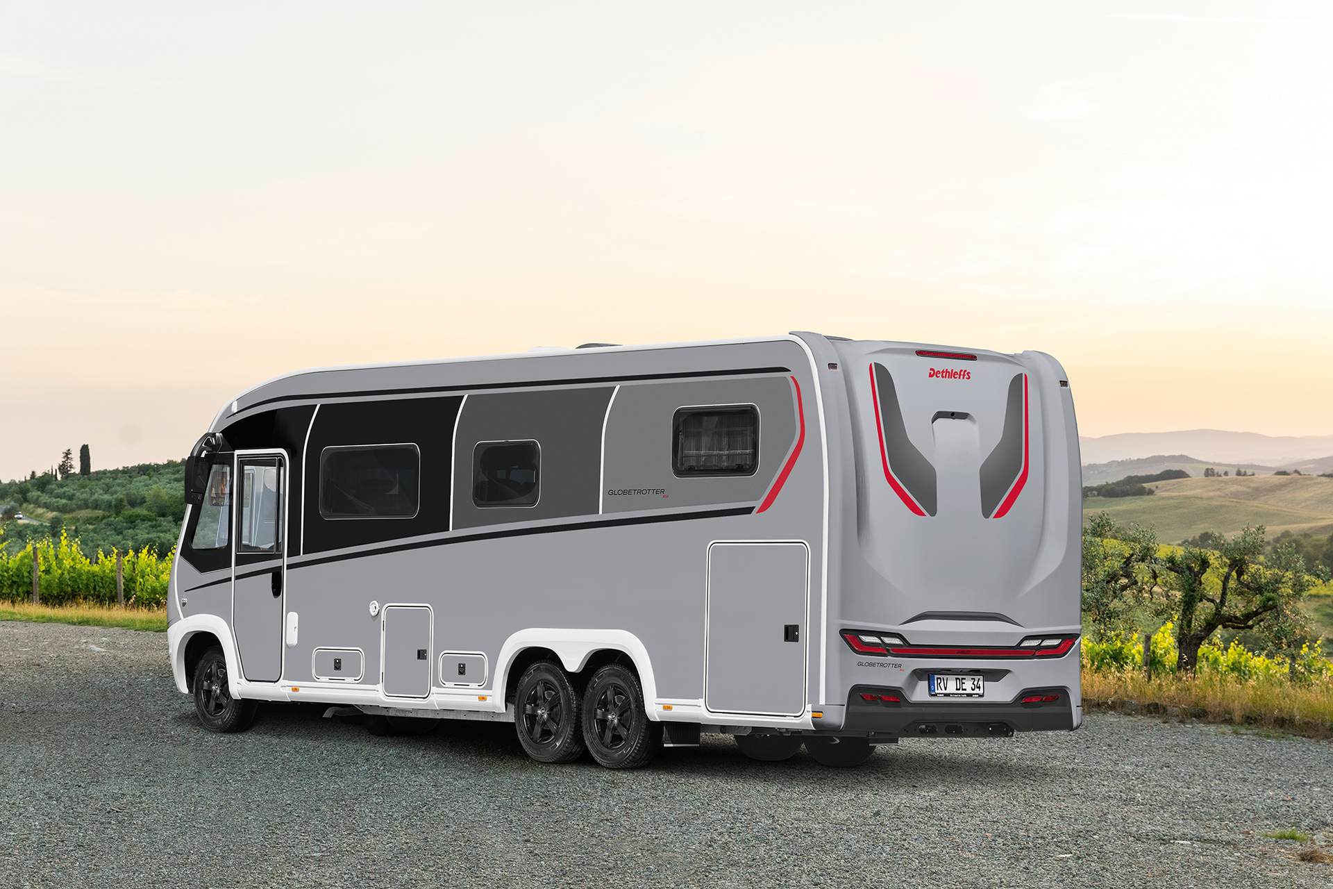Stylish GRP rear section with first-class insulation and elegantly integrated reversing camera and third brake light