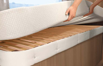 Breathable seven-zone mattresses made of climate-regulating material