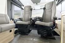 Even more travelling comfort: SKA hydraulic seats including seat heating and ventilation (option for A Class models)