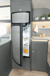 Large fridge/freezer combination: 137 litres with 15-litre freezer or 156 litres with 29-litre freezer (depending on layout)