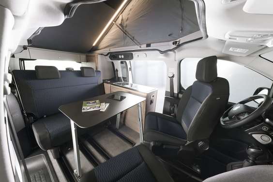 The multifunctional table can be used both in the vehicle and outdoors.