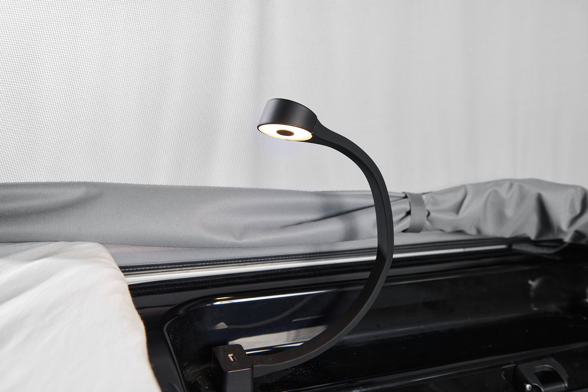 The practical gooseneck light illuminates exactly the right spot. It features economical LED technology and a USB charging port for mobile devices.