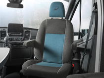 Fahrer-/Beifahrersitz in Textilausstattung wie Wohnraum