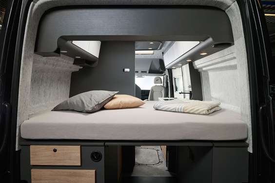 Mit einer extra großen Matratze von 2,00 x 1,40 m bietet der Globetrail hervorragenden Schlafkomfort für zwei Personen. Das Federtellersystem stützt die Wirbelsäule komfortabel ab.